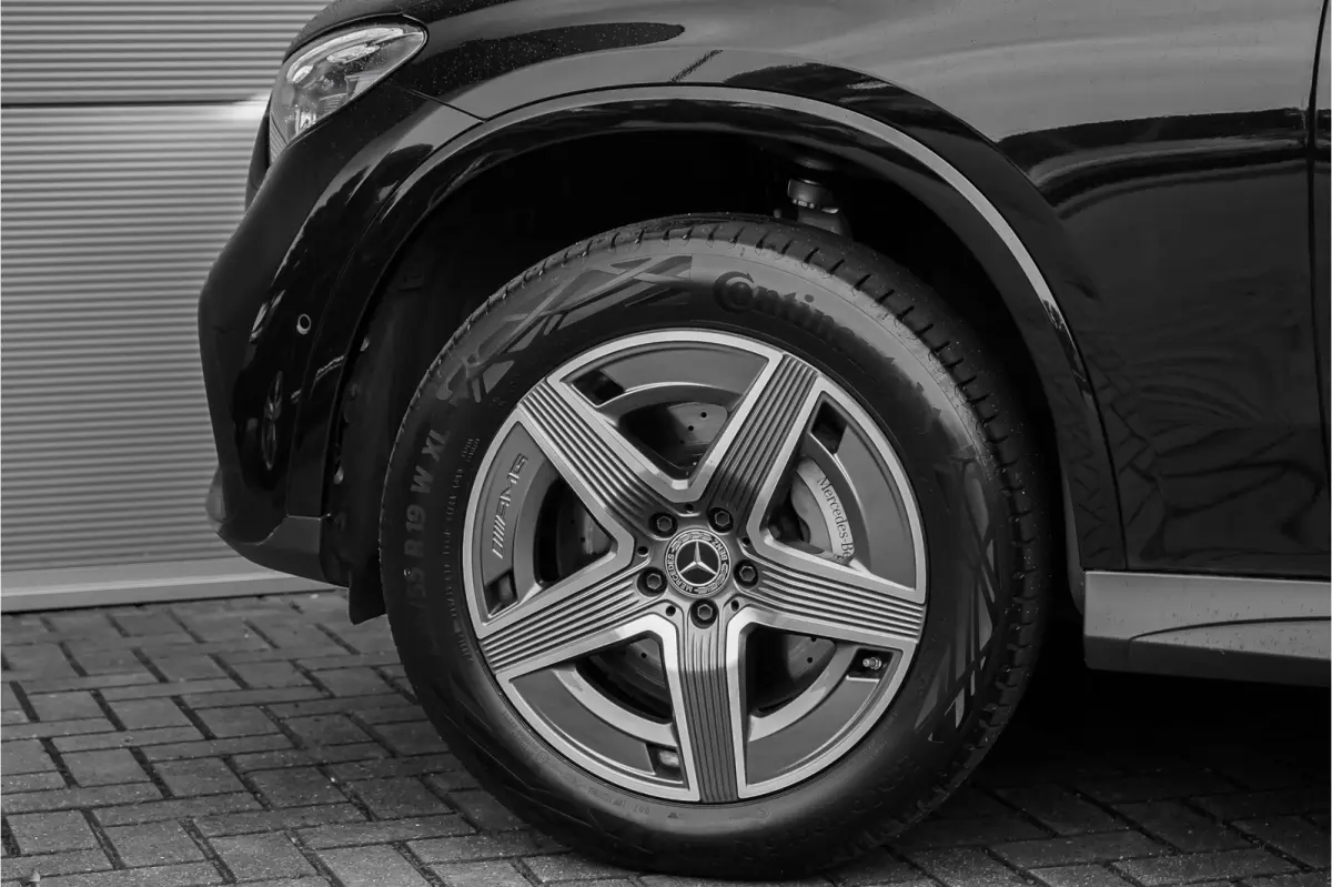 400e 4M AMG Line Premium+ HUD Pano Keyless Burmester 360°