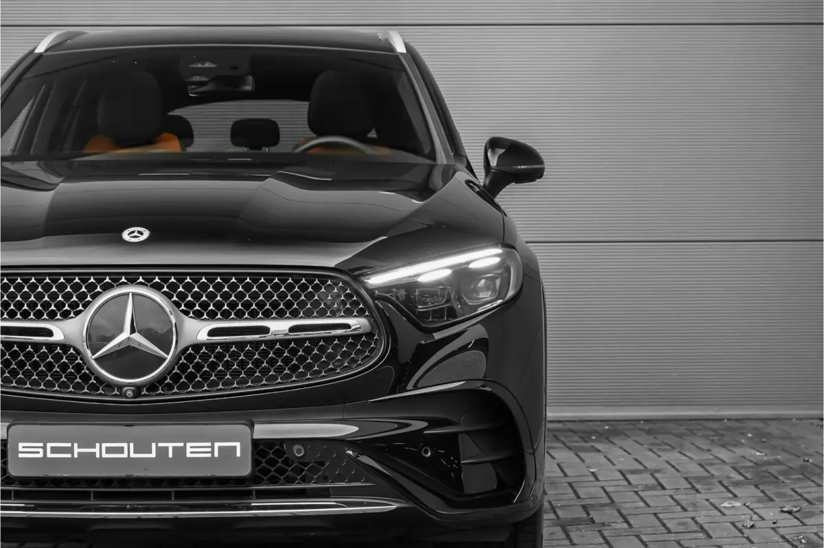 400e 4M AMG Line Premium+ HUD Pano Keyless Burmester 360°