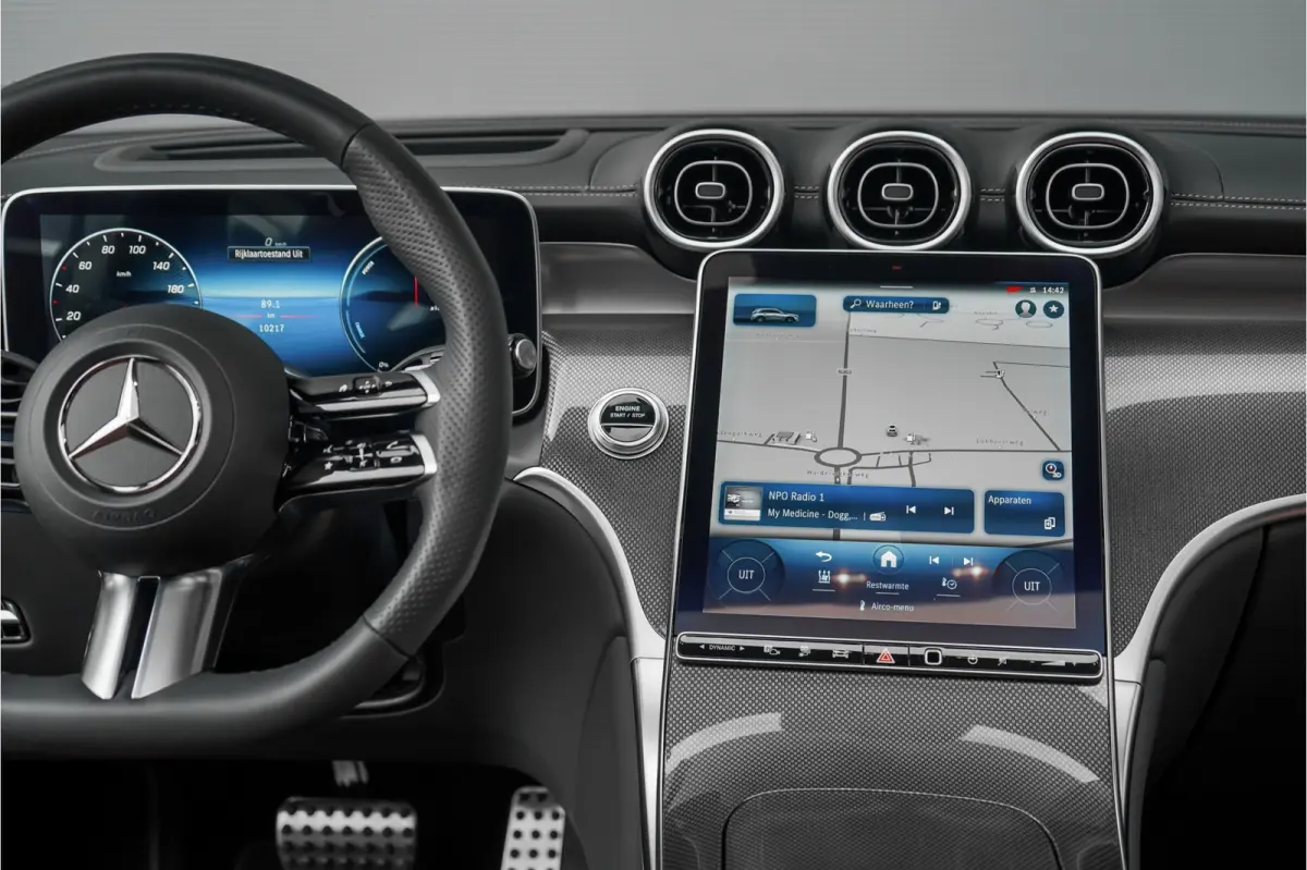 400e 4M AMG Line Premium+ HUD Pano Keyless Burmester 360°