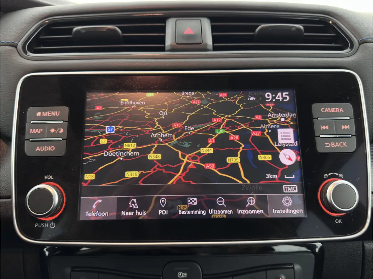 Acenta 40 kWh {SoH-86%) Aut. *HEATPUMP | ADAPTIVE-CRUISE | KEYLESS | NAVI-FULLMAP | DAB+ | DIGI-COCKPIT | PRIVACYGLASS | 16"ALU*