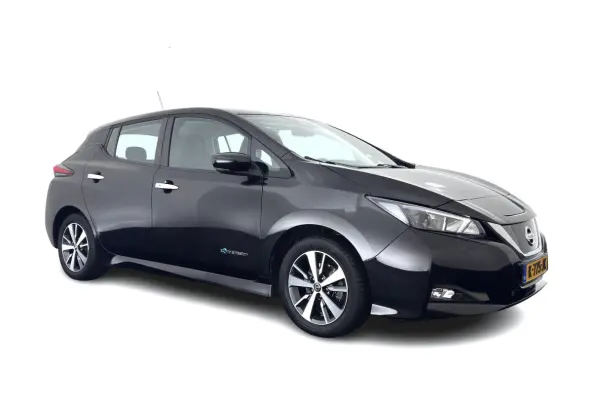 Acenta 40 kWh {SoH-86%) Aut. *HEATPUMP | ADAPTIVE-CRUISE | KEYLESS | NAVI-FULLMAP | DAB+ | DIGI-COCKPIT | PRIVACYGLASS | 16"ALU*