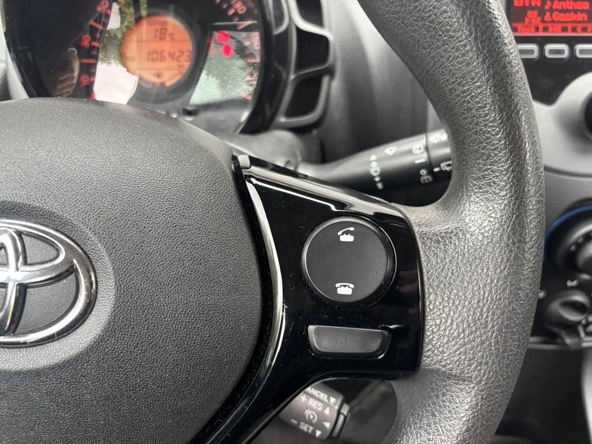 1.0 VVT-i x-fun