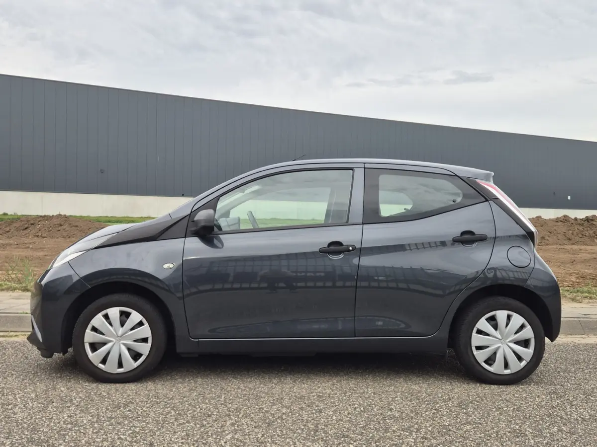 1.0 VVT-i X-FUN Airco