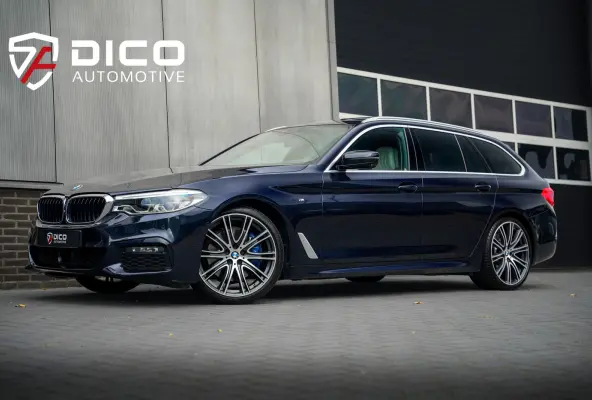 530i 252 pk High Executive Edition M-Sportpakket / NL-Auto/ Pano-Dak/ Sport-Stoelen/ Stoel.Verw/ Head-Up/ 360-Camera/ Harman&Kardon/ Keyless/ 20" LMV