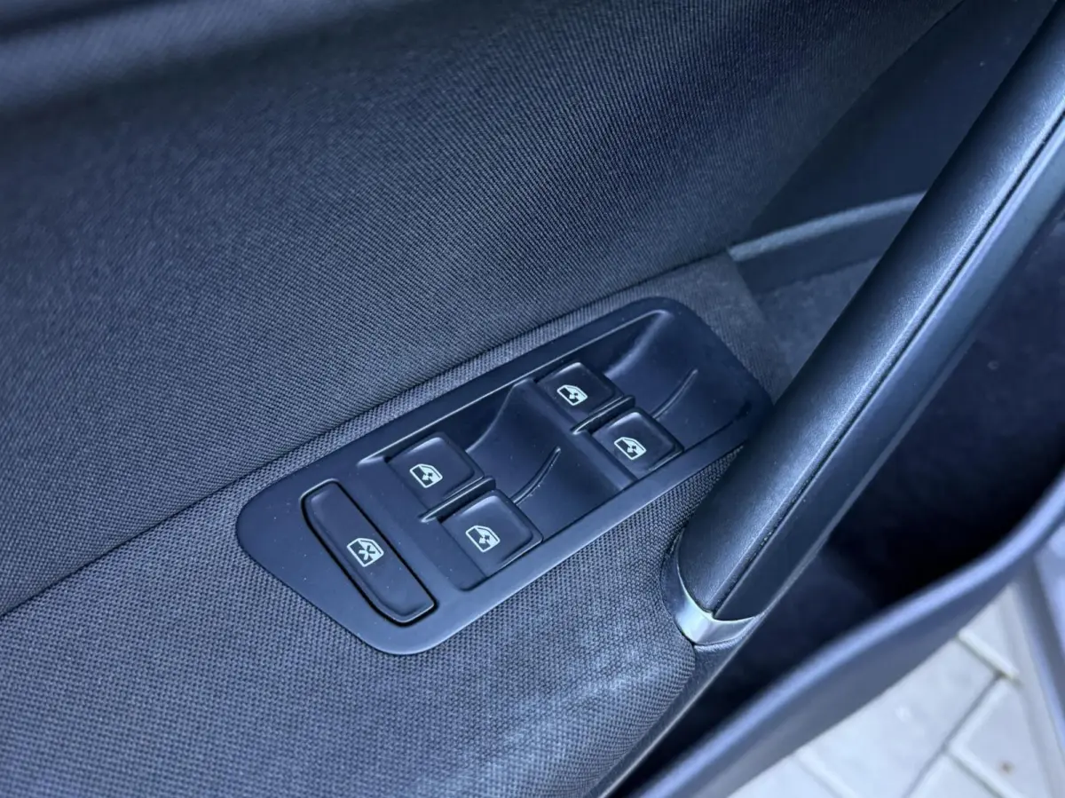 1.4 TSI ACT Highline | Panorama dak | Navigatie | Climate control | Automaat |