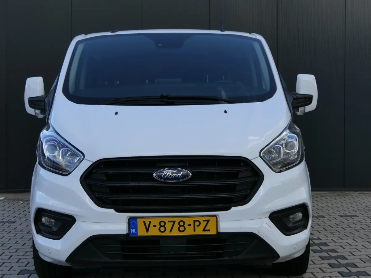 300 2.0 TDCI L2H1 Trend DC | Dubbele Cabine | 6 Persoons | Navigatie | Trekhaak | Verwarmde Voorruit | DAB | Cruise Control