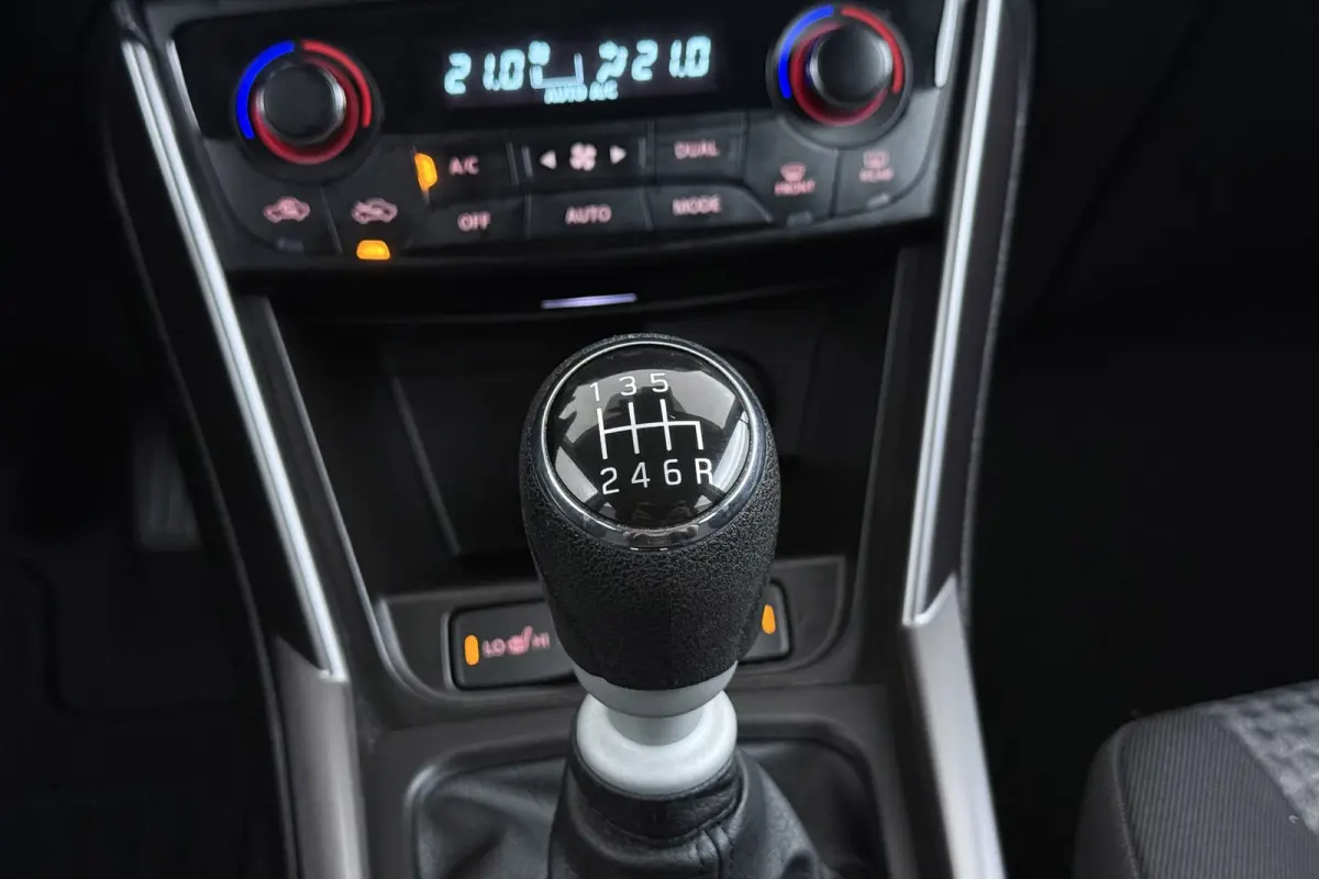 1.4 Boosterjet Select Smart Hybrid | Trekhaak | Adap. Cruise | CarPlay | Keyless | Stoelverwarming | Clima |