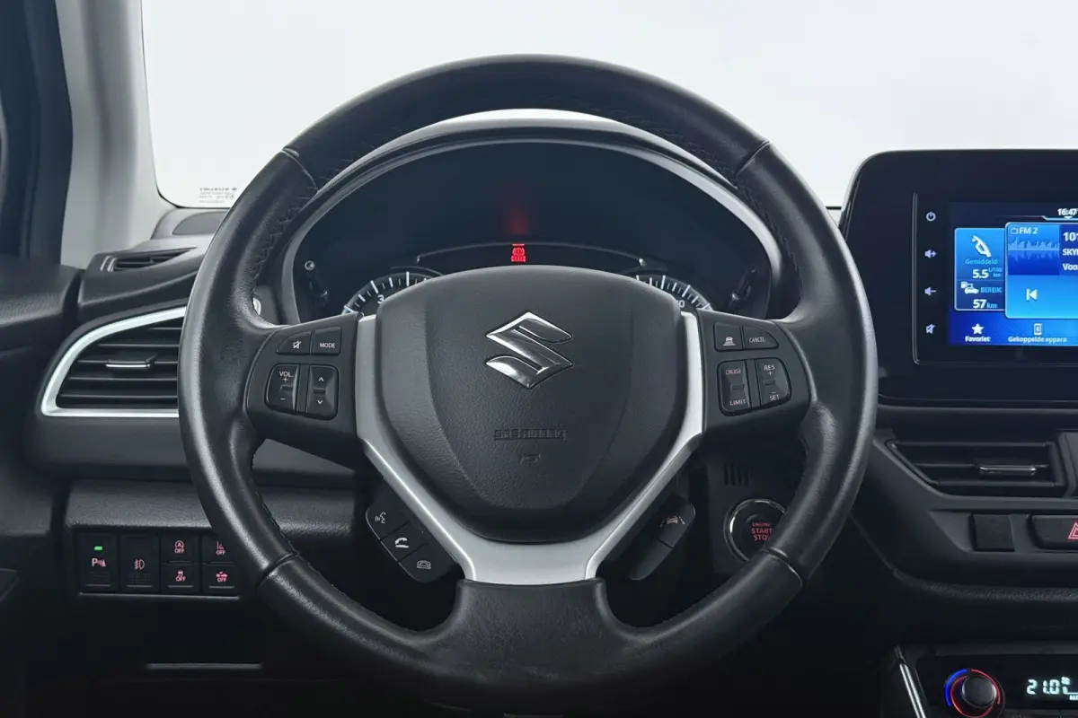 1.4 Boosterjet Select Smart Hybrid | Trekhaak | Adap. Cruise | CarPlay | Keyless | Stoelverwarming | Clima |