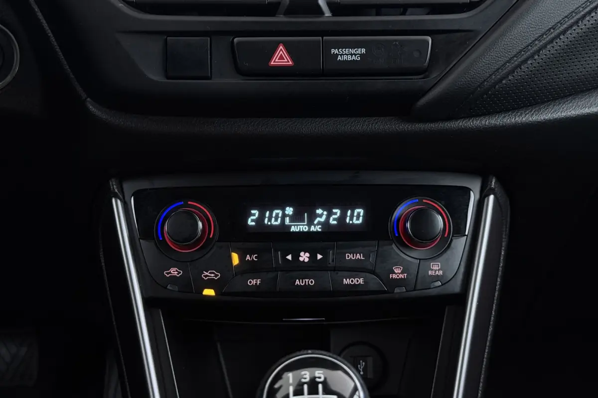 1.4 Boosterjet Select Smart Hybrid | Trekhaak | Adap. Cruise | CarPlay | Keyless | Stoelverwarming | Clima |