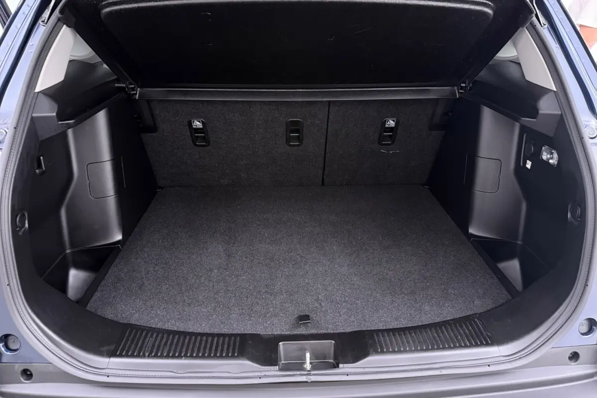 1.4 Boosterjet Select Smart Hybrid | Trekhaak | Adap. Cruise | CarPlay | Keyless | Stoelverwarming | Clima |