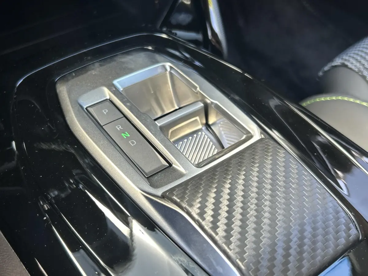 1.2 Hybrid 145 GT 21% Korting | Camera | Adaptieve Cruise Control | Apple Carplay/Android Auto