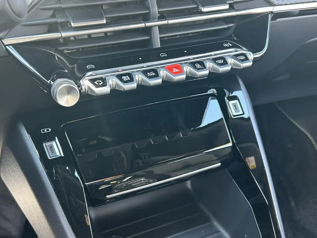 1.2 Hybrid 145 GT 21% Korting | Camera | Adaptieve Cruise Control | Apple Carplay/Android Auto