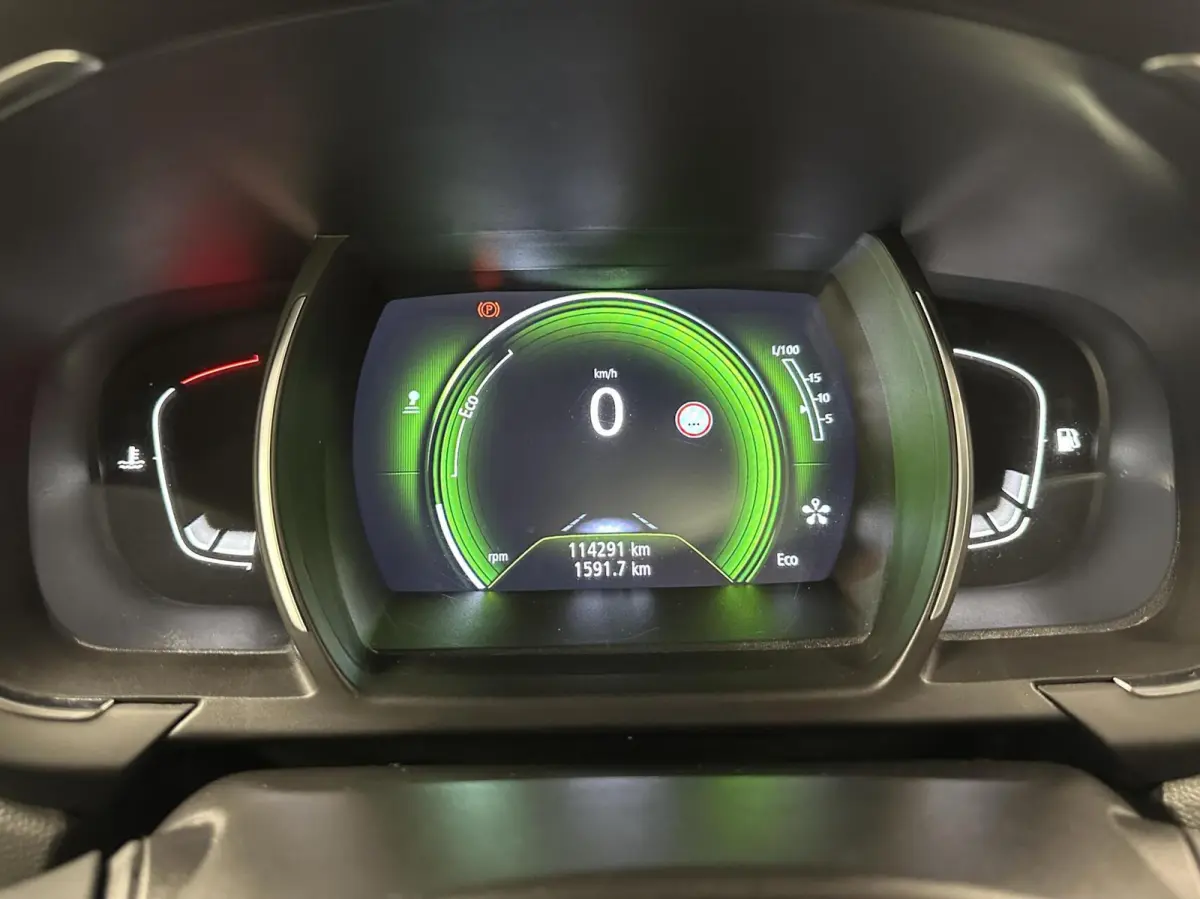 1.2 TCe Bose PANO CARPLAY ECC NAVI CRUISE HEAD UP.