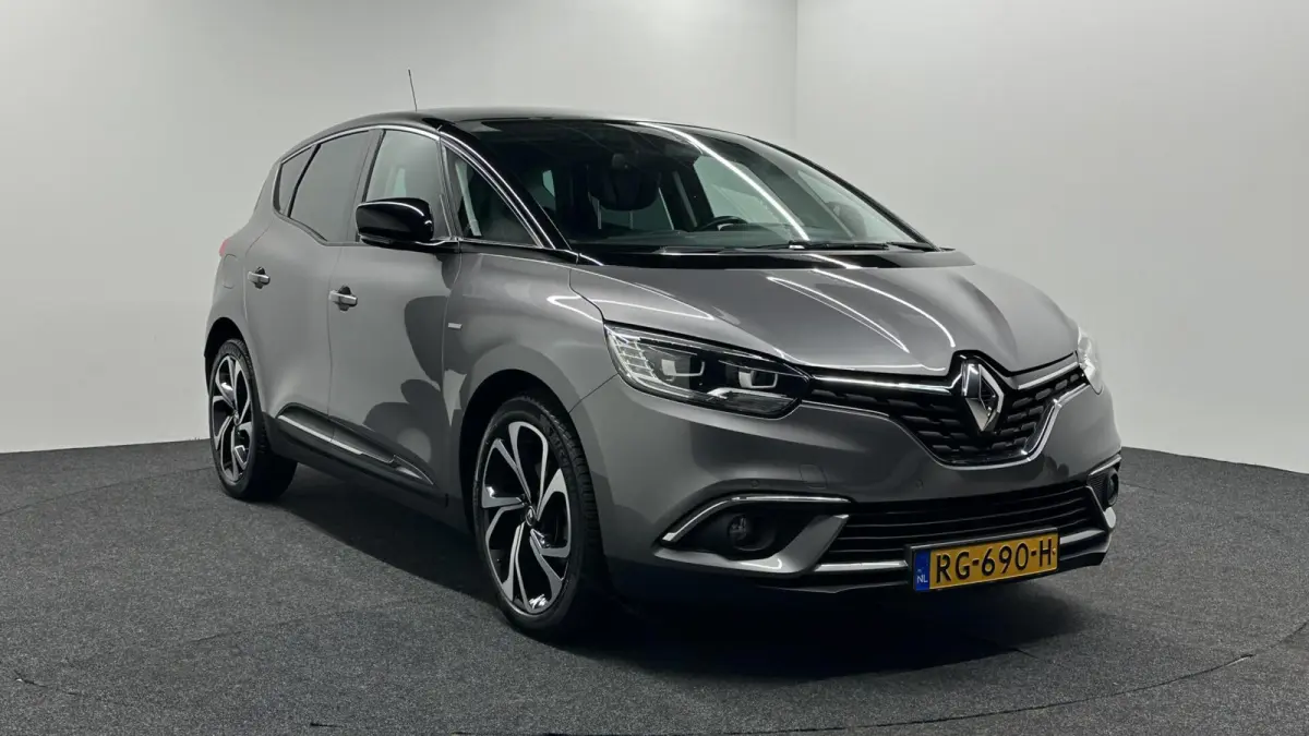 1.2 TCe Bose PANO CARPLAY ECC NAVI CRUISE HEAD UP.