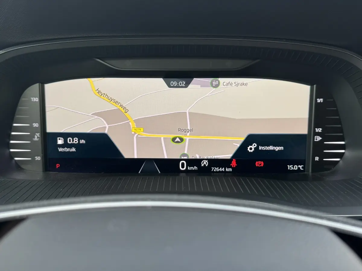 1.0 e-TSI Ambition Automaat ElectrTrekhaak Clima Carplay Navi Digitaal Dash Sfeerverlichting All-Season banden