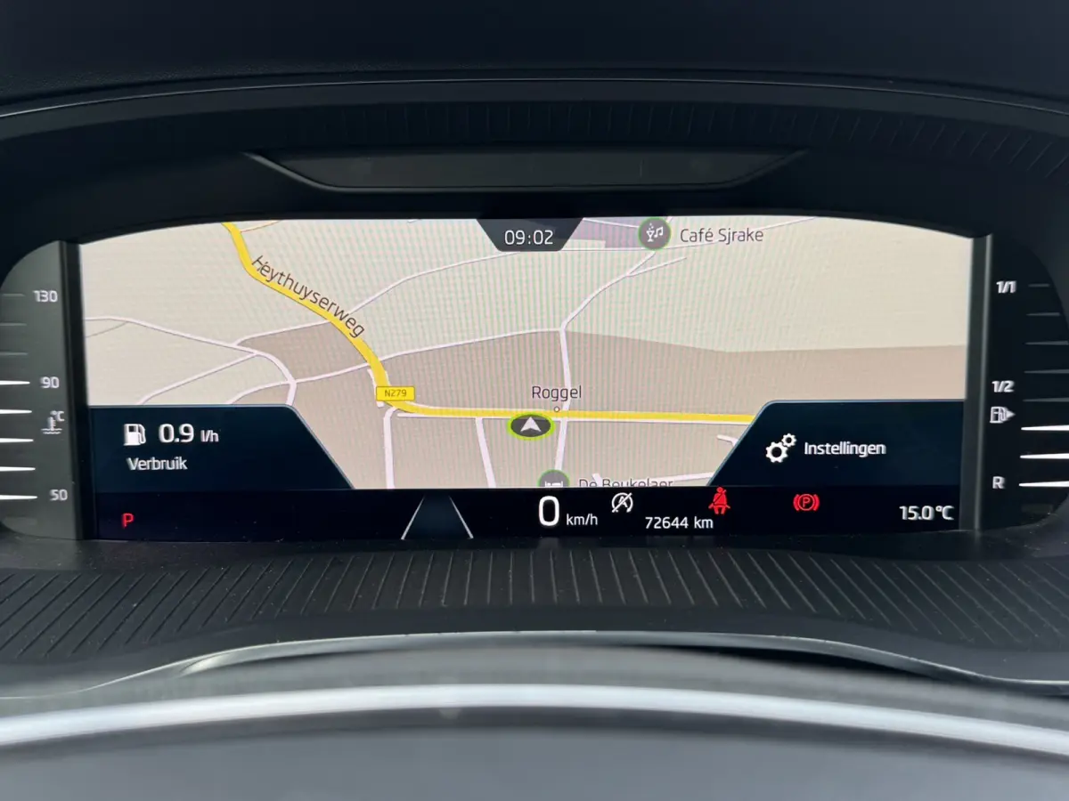 1.0 e-TSI Ambition Automaat ElectrTrekhaak Clima Carplay Navi Digitaal Dash Sfeerverlichting All-Season banden