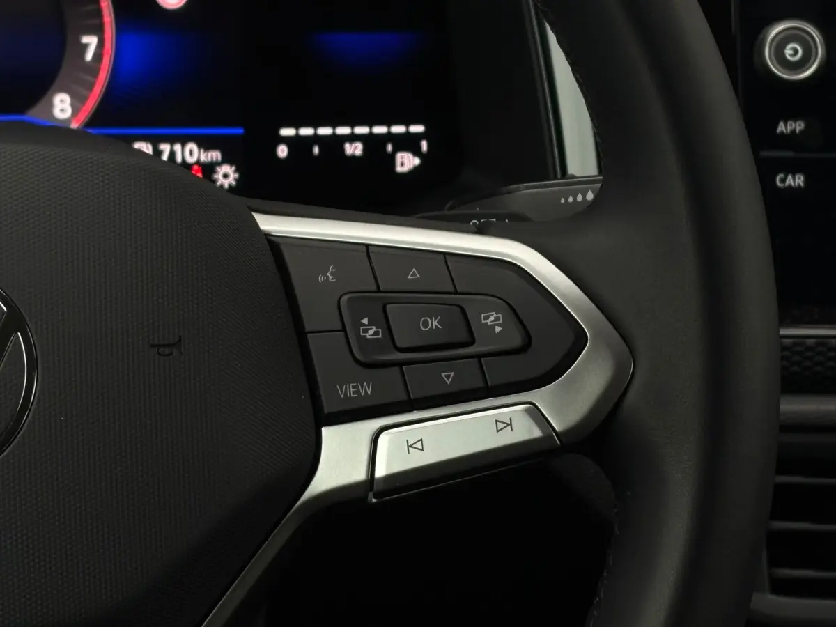 1.0 TSI 95 pk Life Edition 7-DSG | Apple Carplay | Parkeersensoren | Cruise control adaptief |
