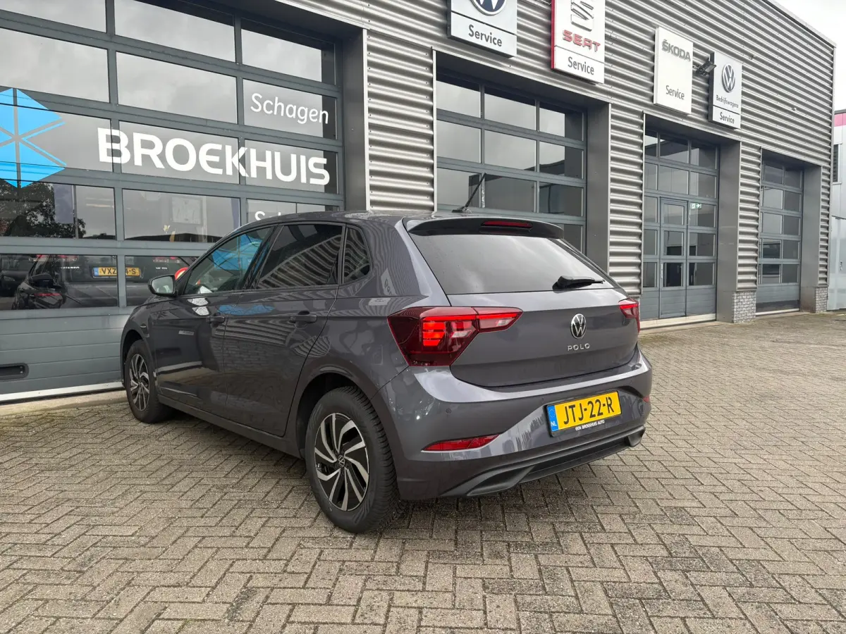 1.0 TSI 95 pk Life Edition 7-DSG | Apple Carplay | Parkeersensoren | Cruise control adaptief |