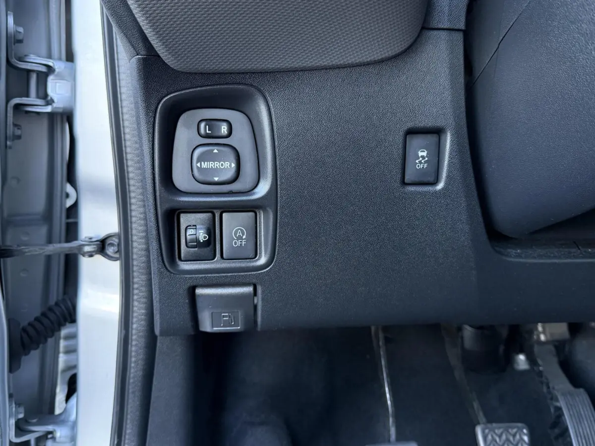1.0 e-VTi Allure | CarPlay | Camera | Climate control | ORG. NL | Led | Lichtmetaal |