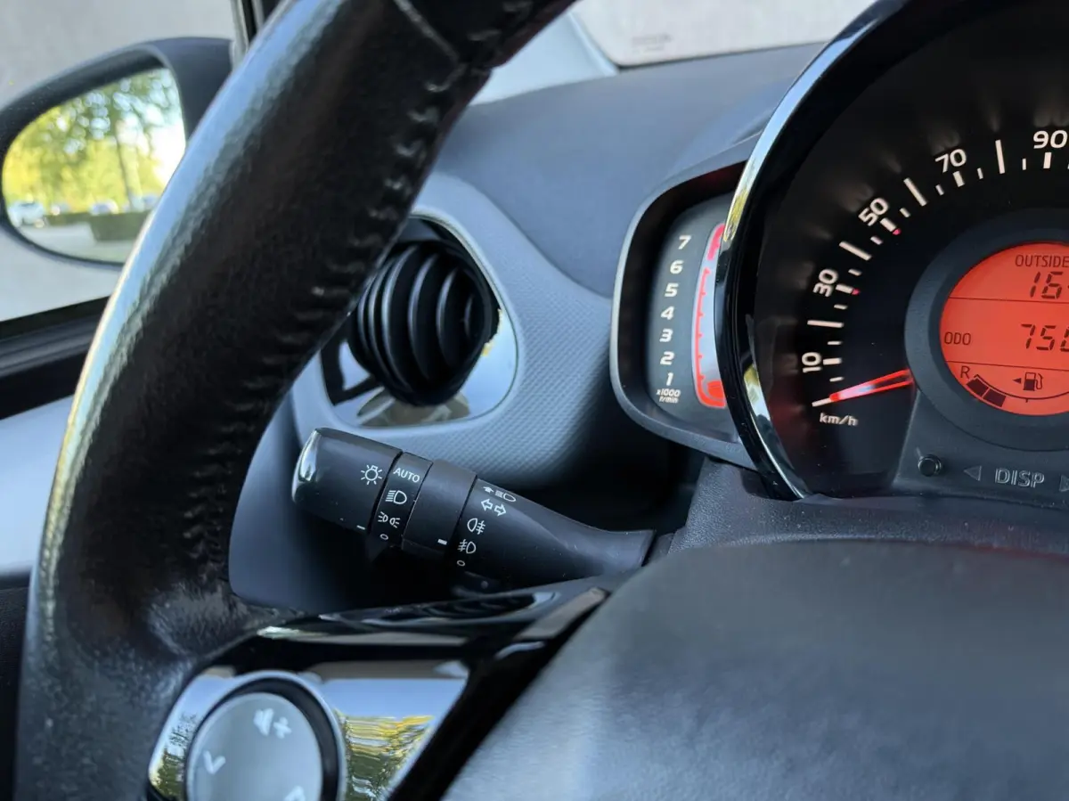 1.0 e-VTi Allure | CarPlay | Camera | Climate control | ORG. NL | Led | Lichtmetaal |