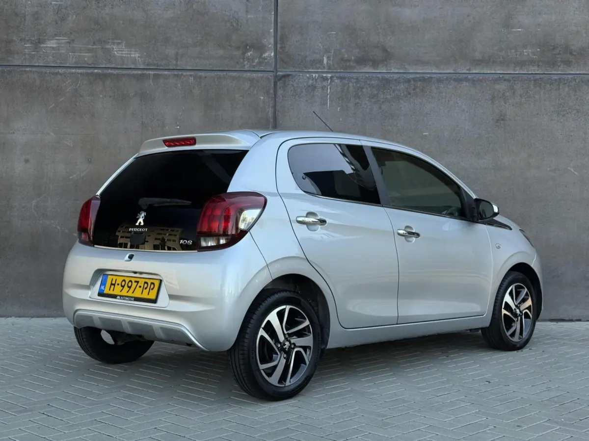 1.0 e-VTi Allure | CarPlay | Camera | Climate control | ORG. NL | Led | Lichtmetaal |