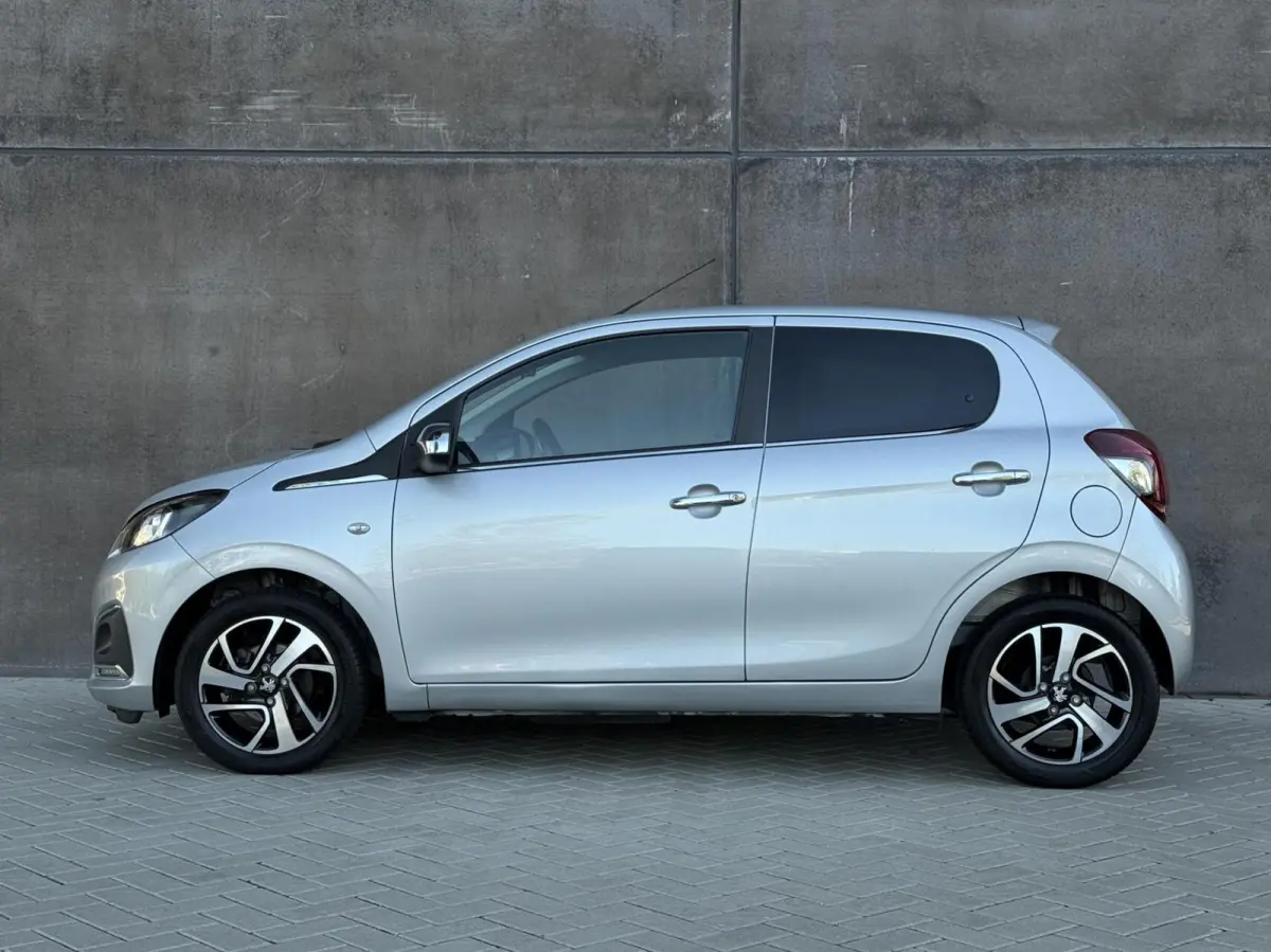 1.0 e-VTi Allure | CarPlay | Camera | Climate control | ORG. NL | Led | Lichtmetaal |