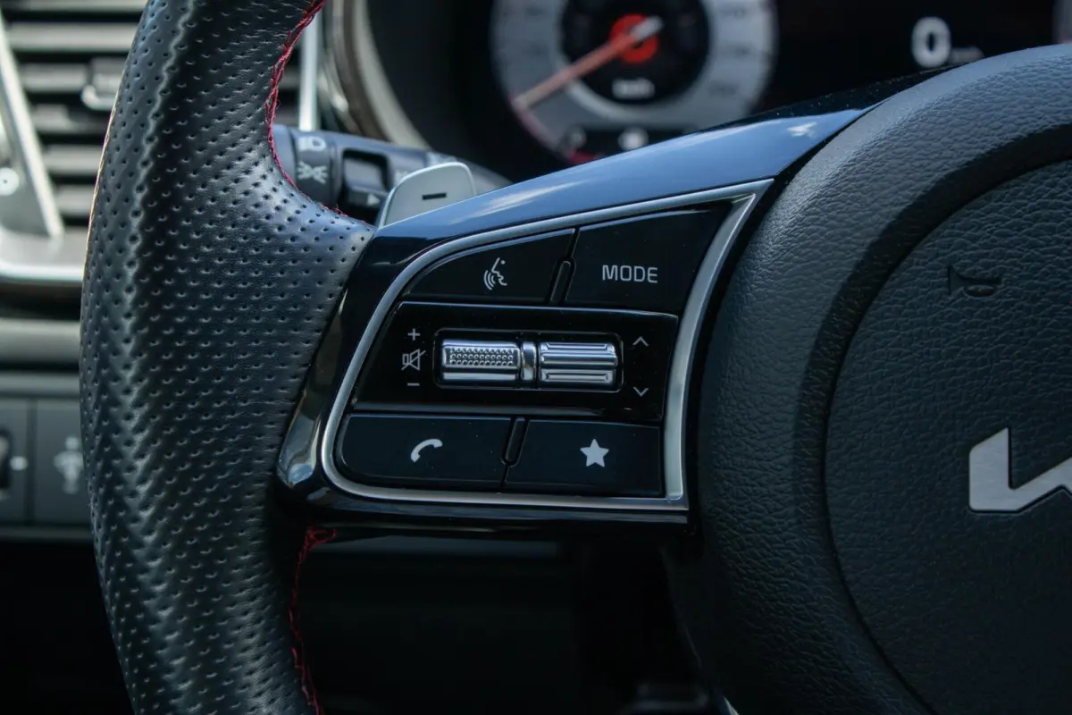 1.6 T-GDi GT|Stoel+Stuurverwarming|JBL Audio|Camera|