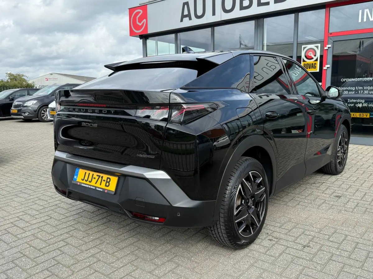 1.2 Hybrid 145PK GT | ACC | Alcantara | Matrix LED
