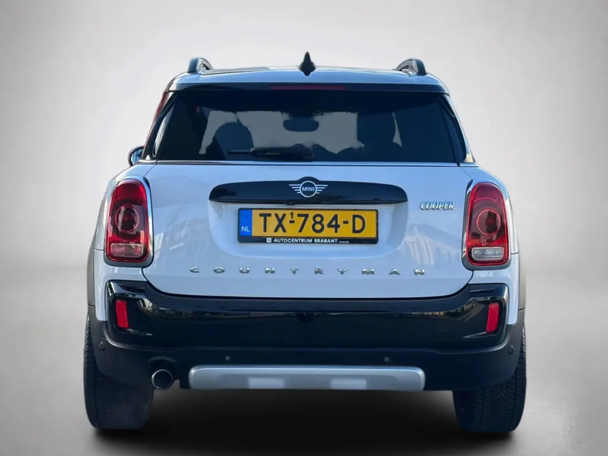1.5 Cooper Chili Serious Business(NL-auto, Dealer OnderH, Panorama, Camera, Navi Pro, StoelV, Climate Con, Etc)