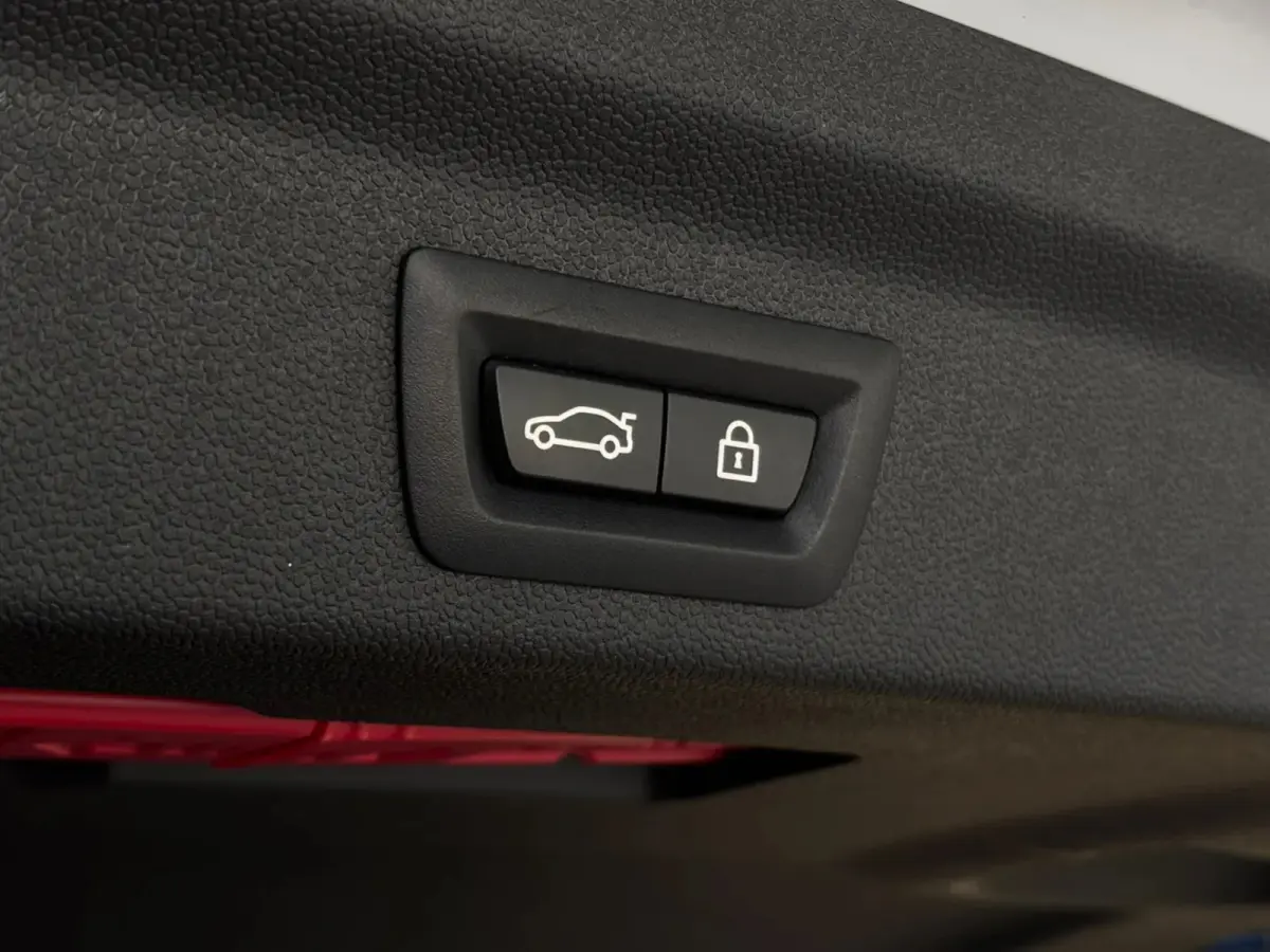 1.5 Cooper Chili Serious Business(NL-auto, Dealer OnderH, Panorama, Camera, Navi Pro, StoelV, Climate Con, Etc)