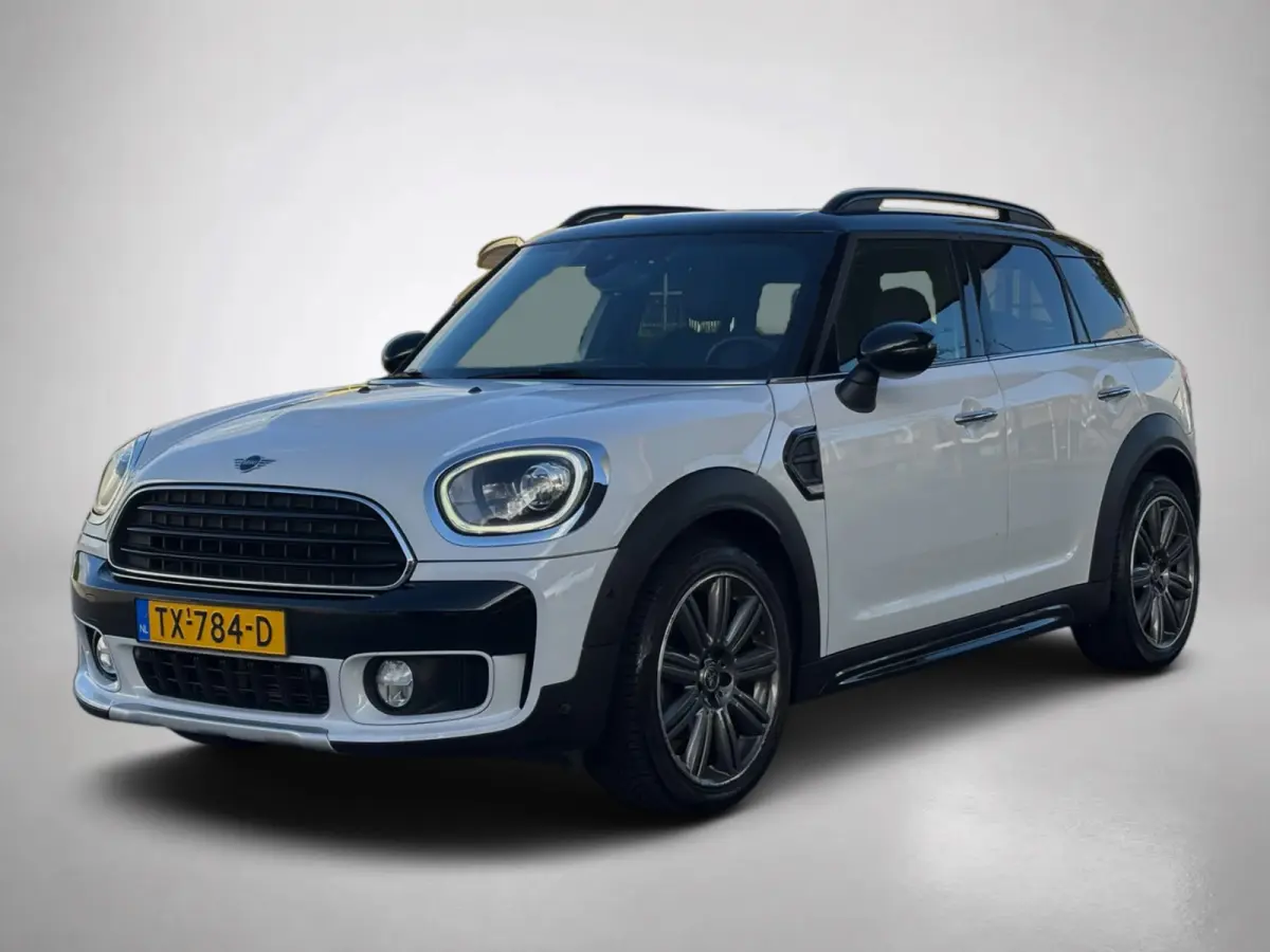 1.5 Cooper Chili Serious Business(NL-auto, Dealer OnderH, Panorama, Camera, Navi Pro, StoelV, Climate Con, Etc)