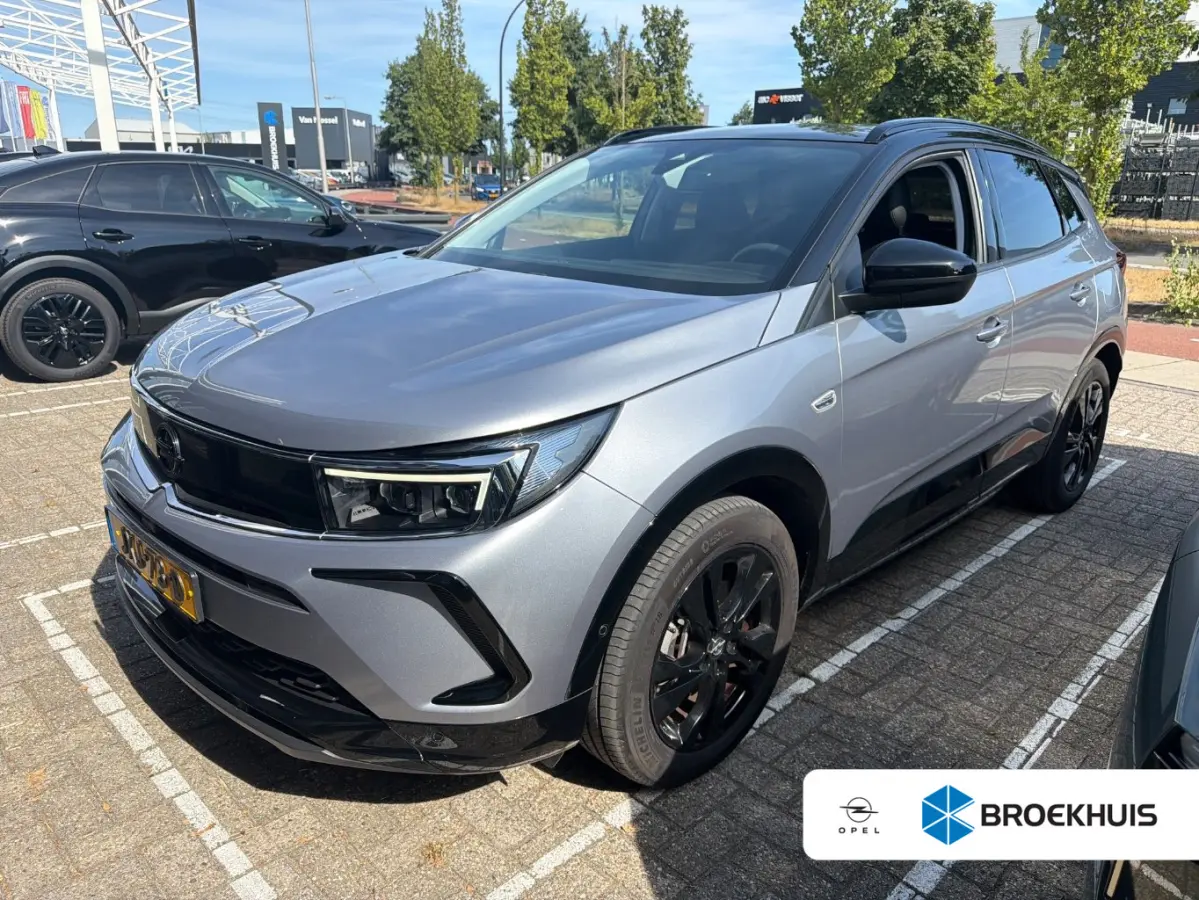 1.6 Turbo Plug-In Hybrid GS Line | Trekhaak | Adaptive Cruise Control | Stoelverwarming | Navigatie | Achteruitrijcamera | Elektr. Achterklep | Keyless Entry | LMV 17" |