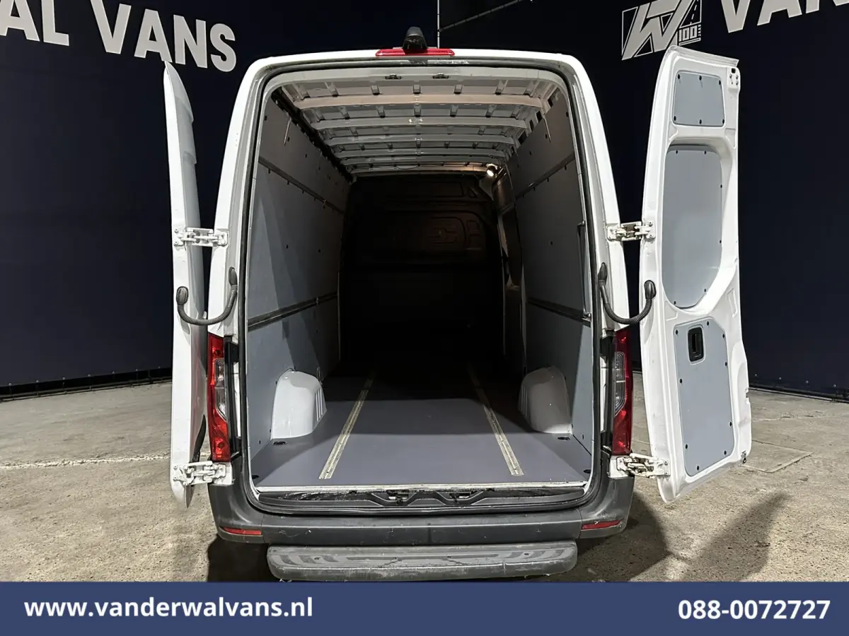 317 CDI 170pk L3H2 Euro6 Airco | Camera | Apple Carplay | Cruisecontrol | Chauffeursstoel Android Auto, Stoelverwarming, Bijrijdersbank
