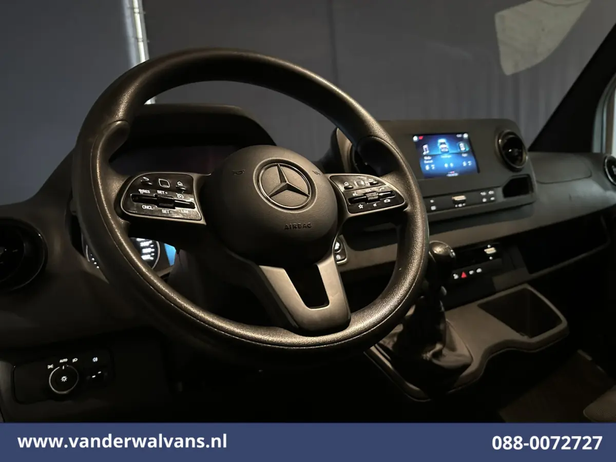 317 CDI 170pk L3H2 Euro6 Airco | Camera | Apple Carplay | Cruisecontrol | Chauffeursstoel Android Auto, Stoelverwarming, Bijrijdersbank