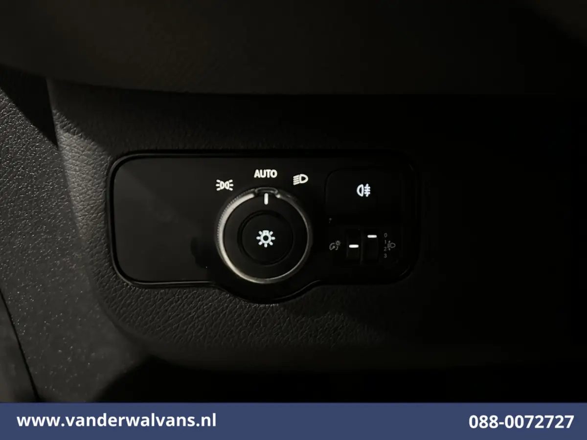 317 CDI 170pk L3H2 Euro6 Airco | Camera | Apple Carplay | Cruisecontrol | Chauffeursstoel Android Auto, Stoelverwarming, Bijrijdersbank