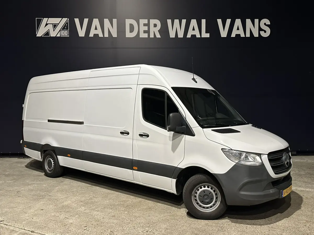317 CDI 170pk L3H2 Euro6 Airco | Camera | Apple Carplay | Cruisecontrol | Chauffeursstoel Android Auto, Stoelverwarming, Bijrijdersbank