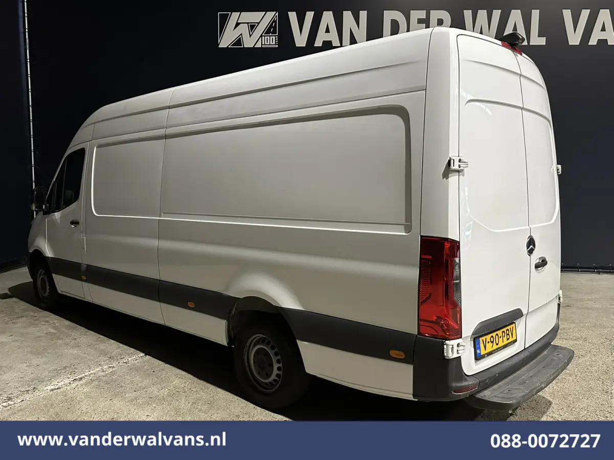 317 CDI 170pk L3H2 Euro6 Airco | Camera | Apple Carplay | Cruisecontrol | Chauffeursstoel Android Auto, Stoelverwarming, Bijrijdersbank
