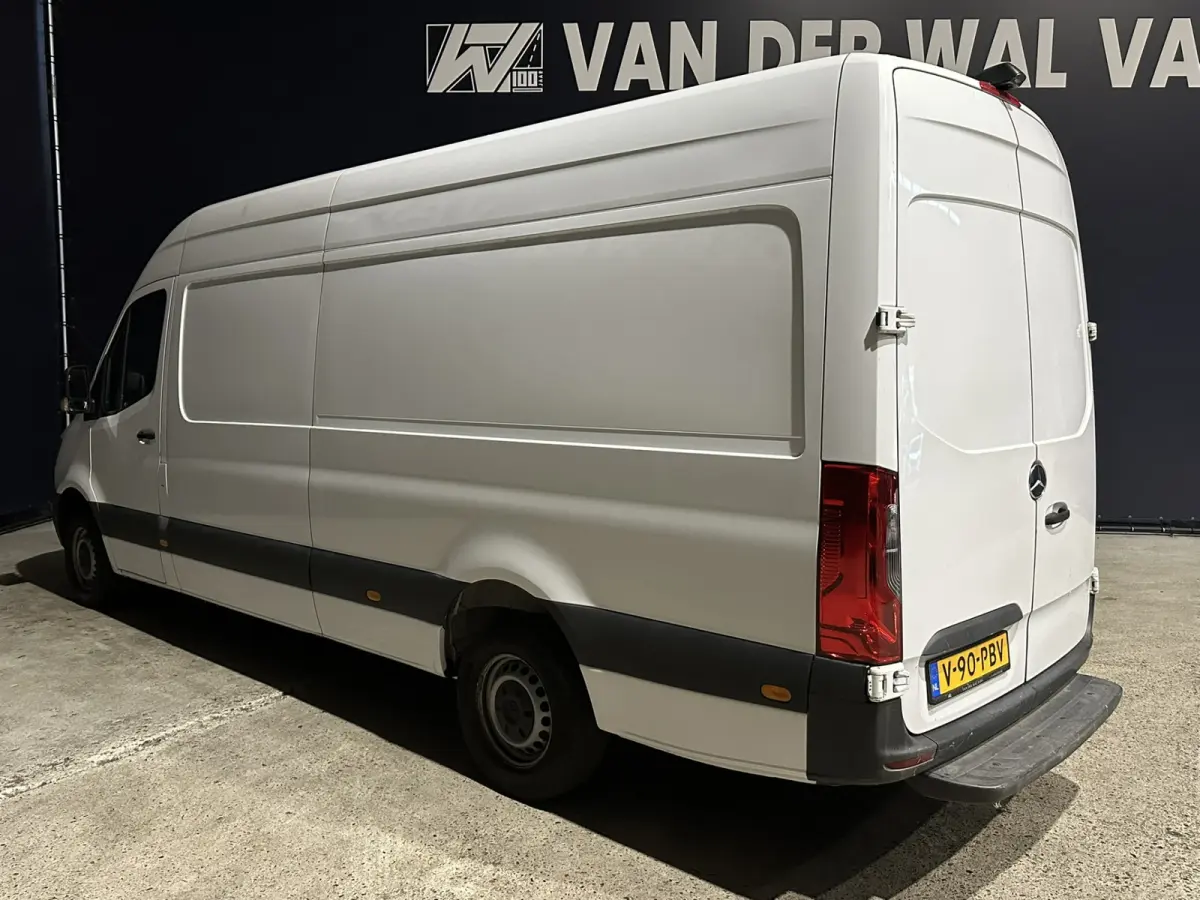 317 CDI 170pk L3H2 Euro6 Airco | Camera | Apple Carplay | Cruisecontrol | Chauffeursstoel Android Auto, Stoelverwarming, Bijrijdersbank