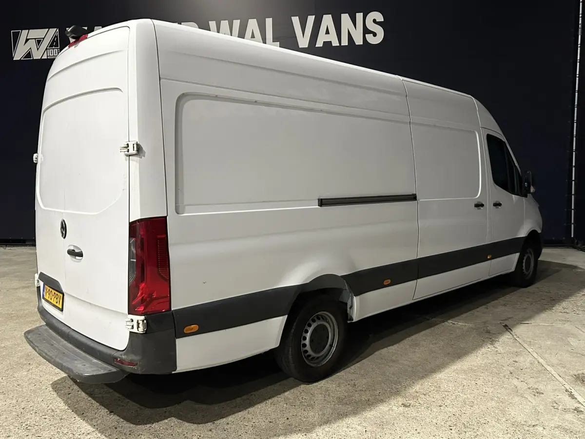 317 CDI 170pk L3H2 Euro6 Airco | Camera | Apple Carplay | Cruisecontrol | Chauffeursstoel Android Auto, Stoelverwarming, Bijrijdersbank