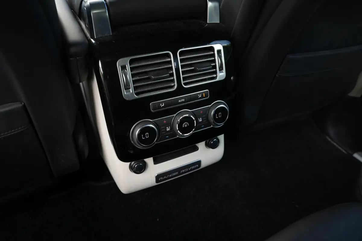 3.0 TDV6 Autobiography Panoramadak Meridian Stoelclima Massage Trekhaak