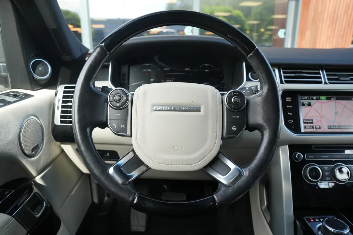 3.0 TDV6 Autobiography Panoramadak Meridian Stoelclima Massage Trekhaak