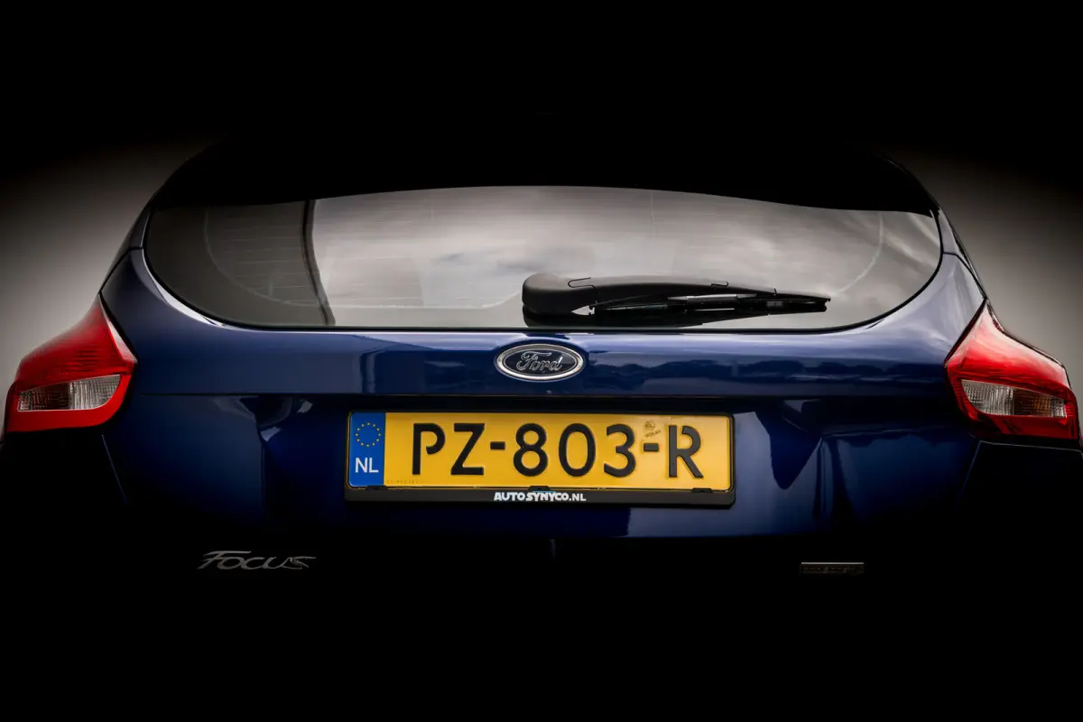 1.5 150 Pk 5 drs. Titanium I Trekhaak I Airco I 18 inch. LMV I Winter-Pakket