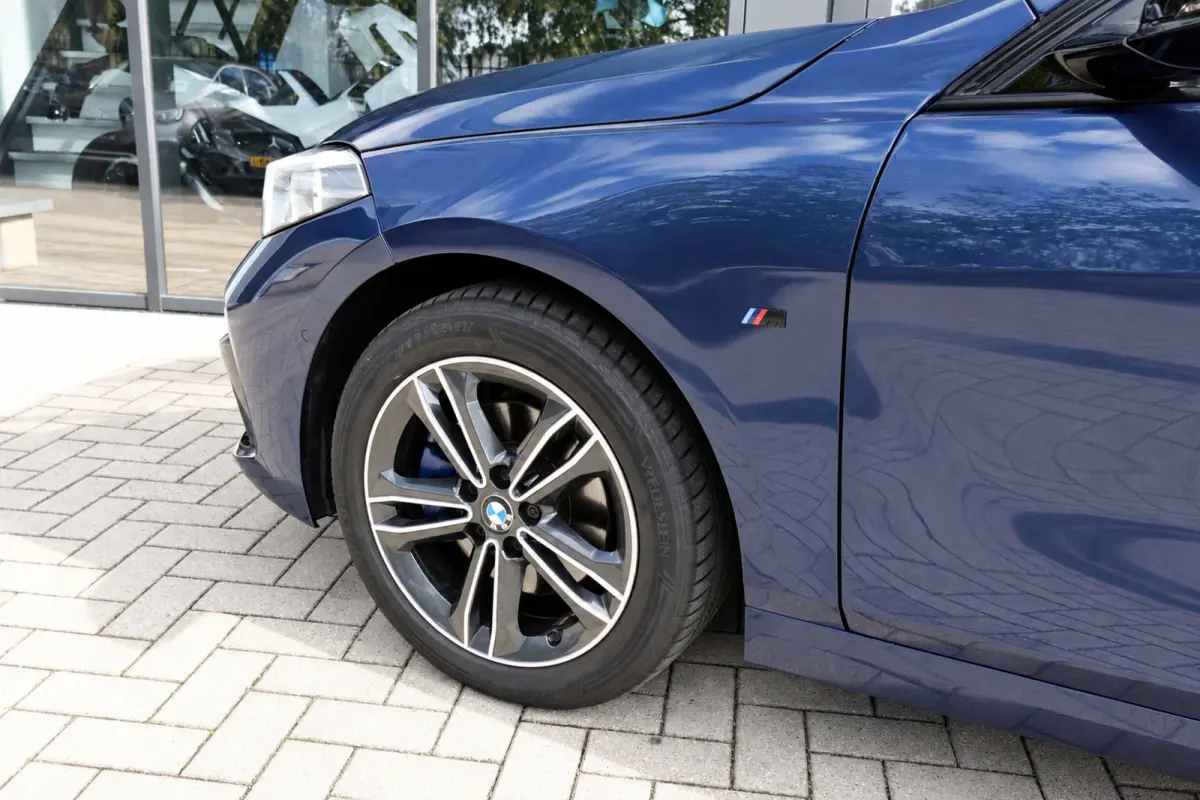 118i High Executive KEYLESS CAM LEDER VOL