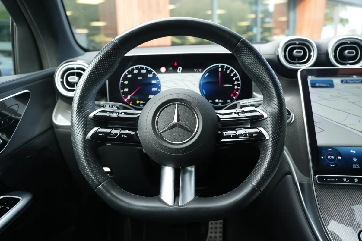 4MATIC Business Solution AMG Adapt. Cruise Memory Leer Keyless 360cam 19''LM