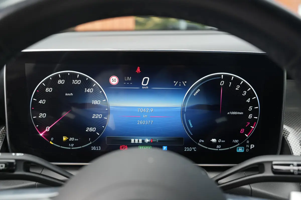 4MATIC Business Solution AMG Adapt. Cruise Memory Leer Keyless 360cam 19''LM