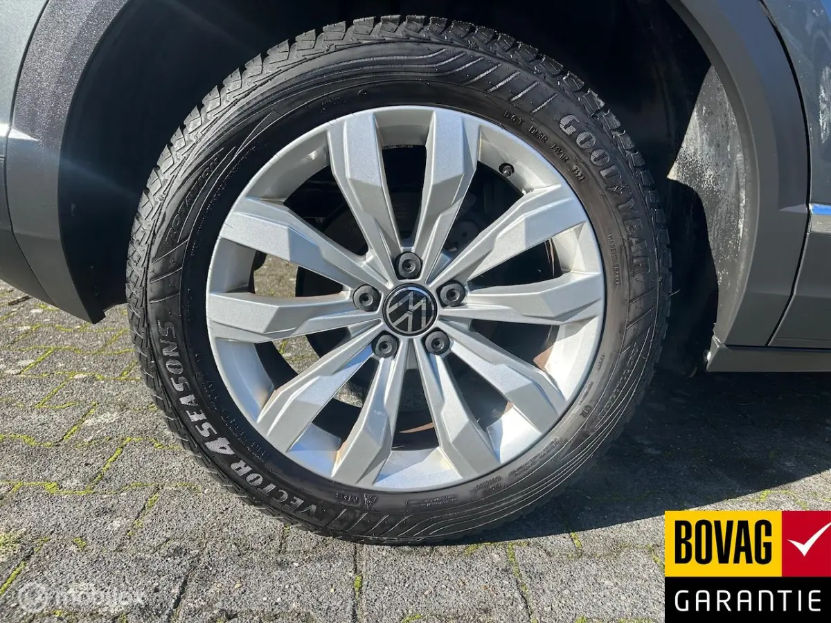 1.5 TSI Sport Business IQ drive Aut. Trekhaak afneembaar Camera
