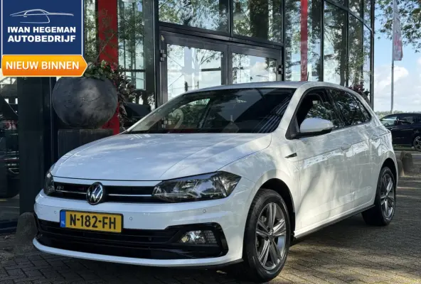 1.0 TSI R-Line Edition | Navigatie | PDC voor + achter | Airco | Apple CarPlay/Android Auto |