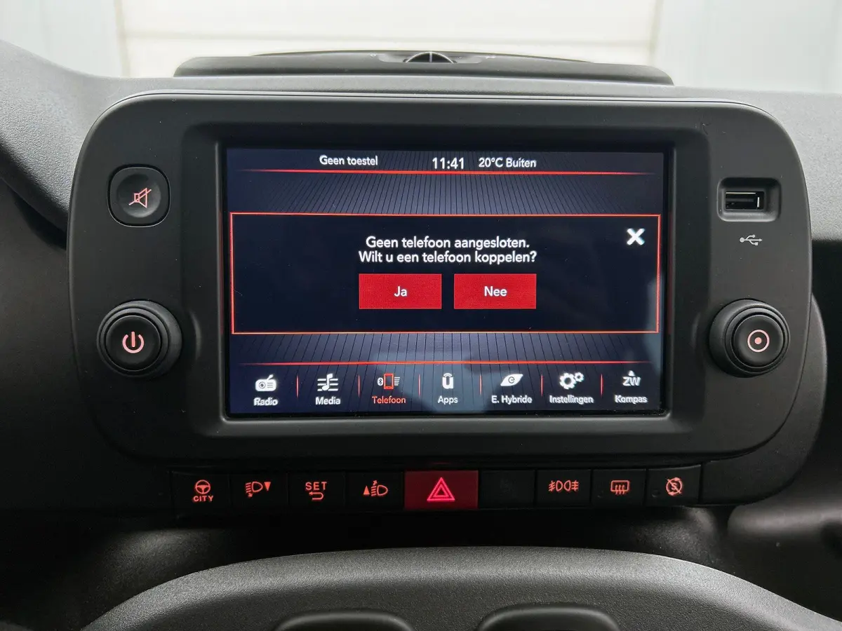 1.0 Hybrid Cross CARPLAY | CLIMA