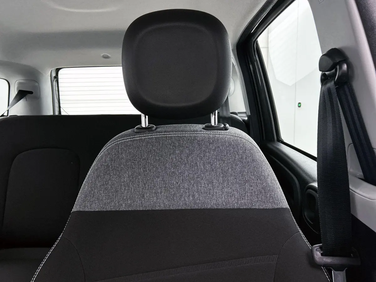 1.0 Hybrid Cross CARPLAY | CLIMA