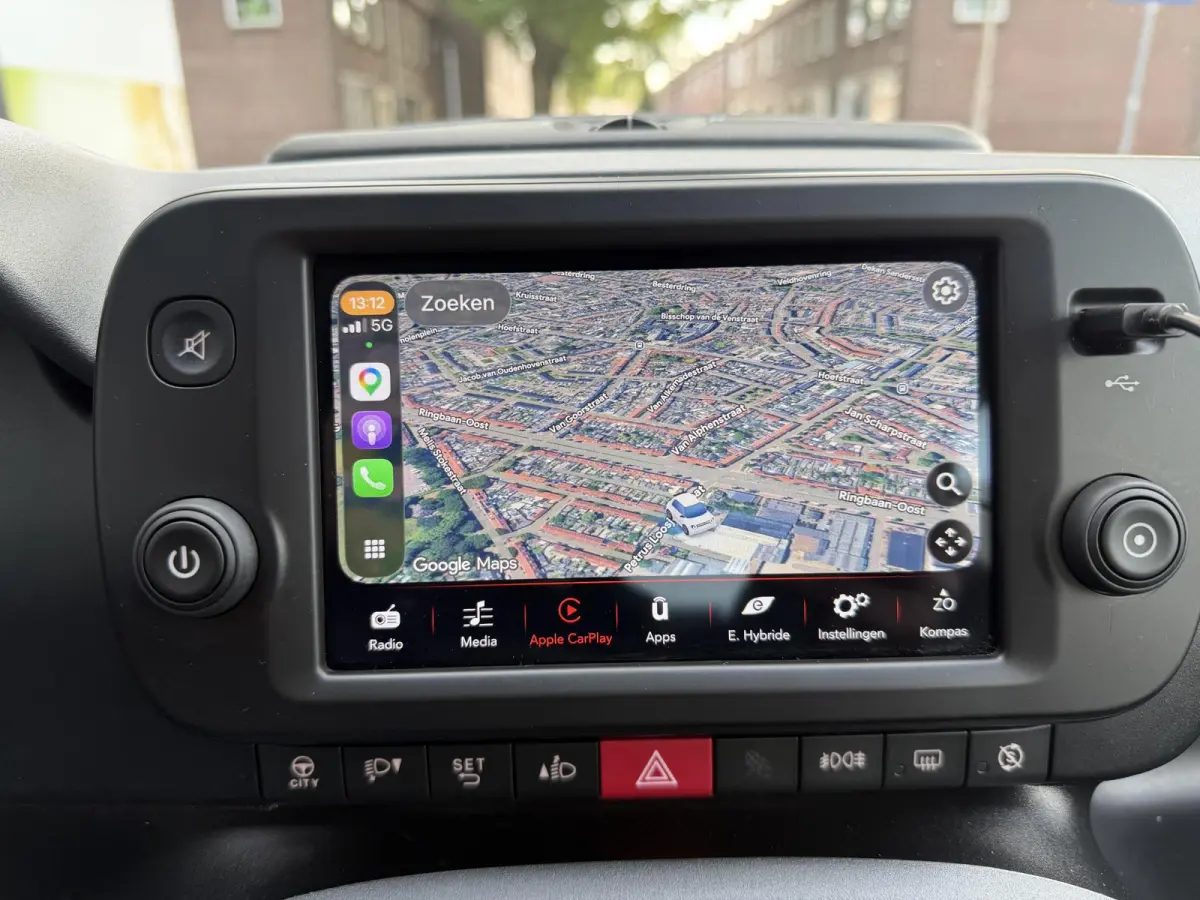 1.0 Hybrid Cross CARPLAY | CLIMA